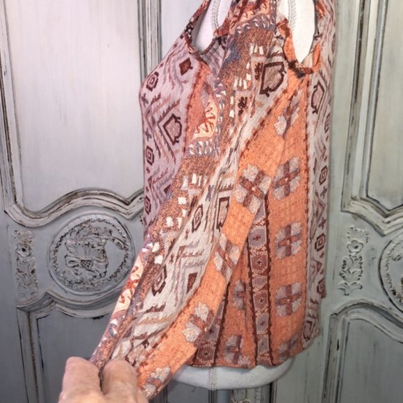 Mason & Belle Tribal Print Cold Shoulder Long Puff Sleeve Pop Over Top Size Med - Picture 6 of 9